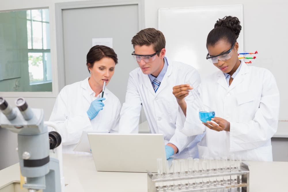 Loja de Produtos Laboratoriais: Entrega Rápida e Suporte Técnico